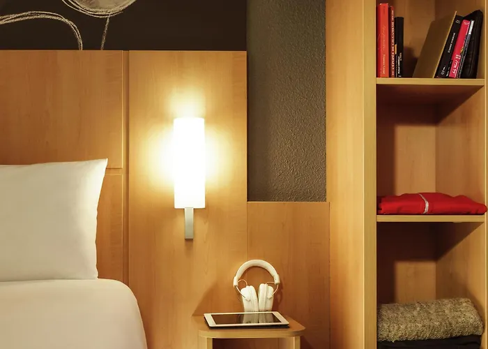 Ibis Liege Seraing 호텔